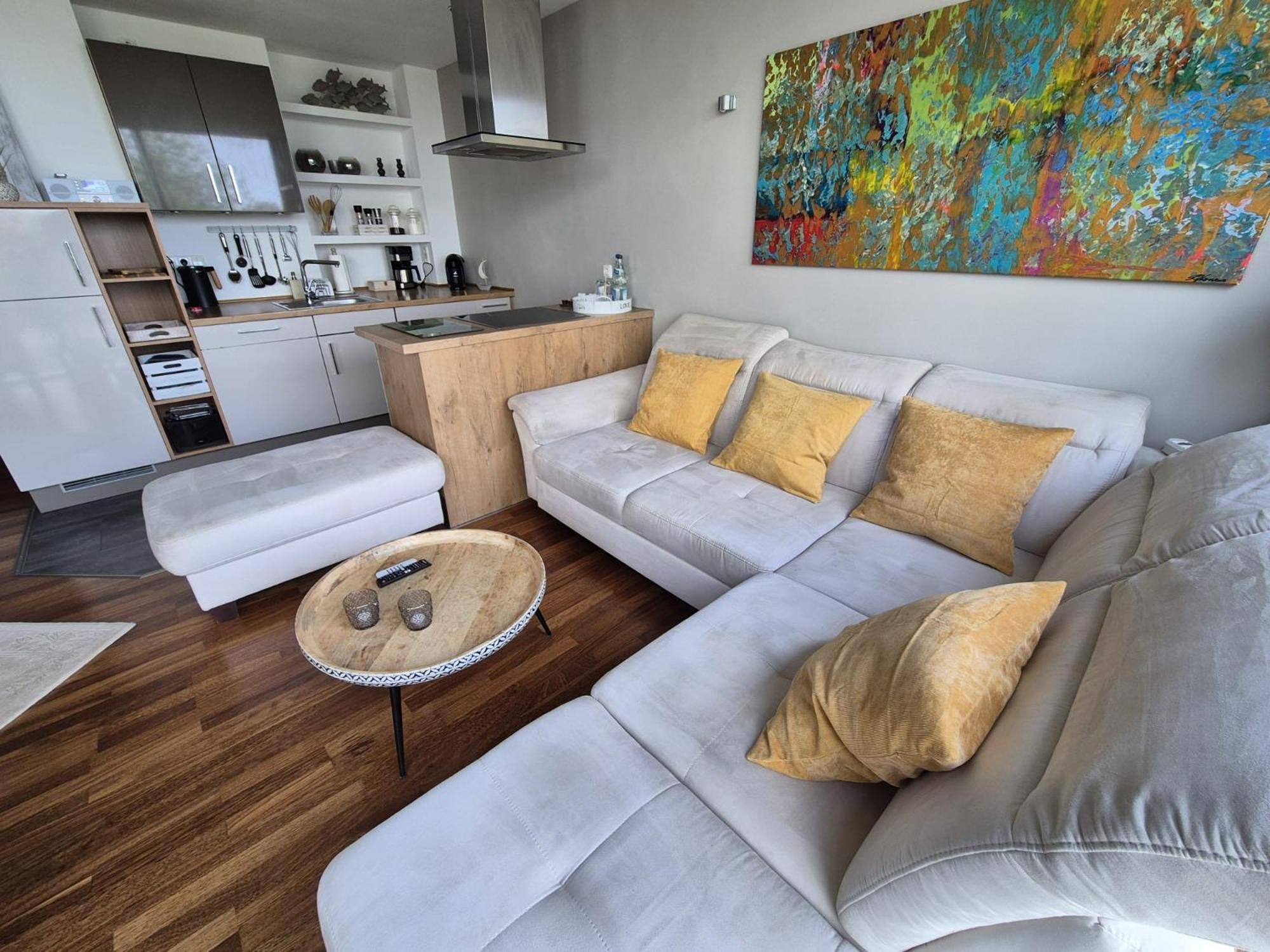 Ferienwohnung "Myharbourfront", Luxurioeses Wohnen An Der Hafenmole Rostock Exterior foto