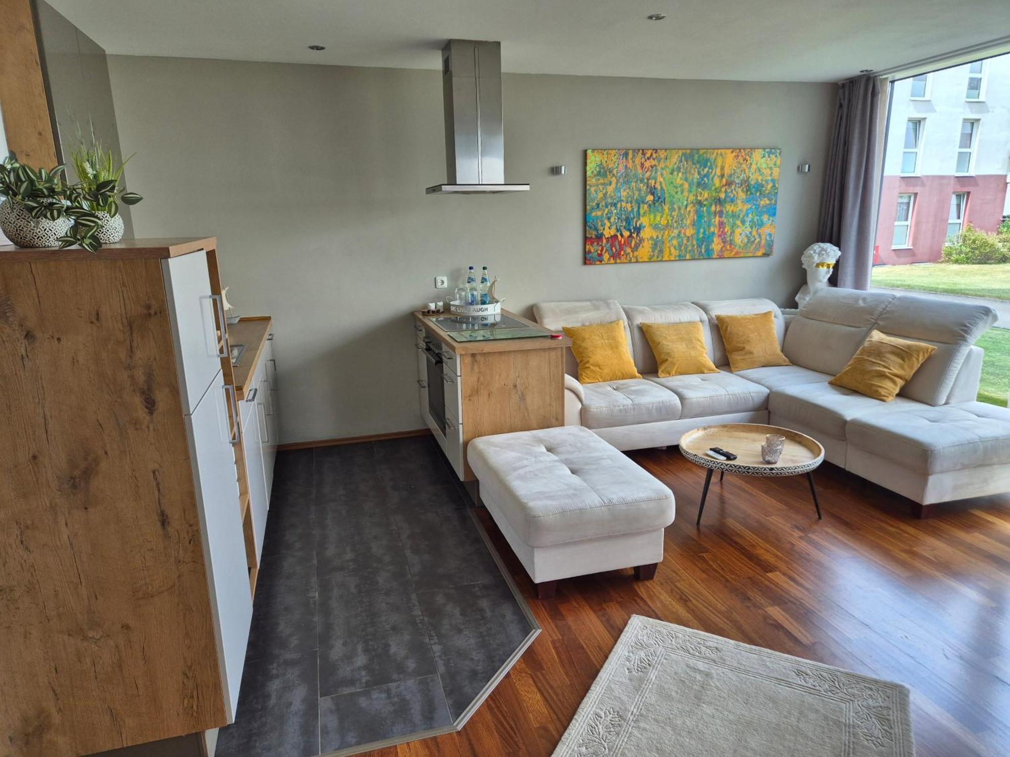 Ferienwohnung "Myharbourfront", Luxurioeses Wohnen An Der Hafenmole Rostock Exterior foto
